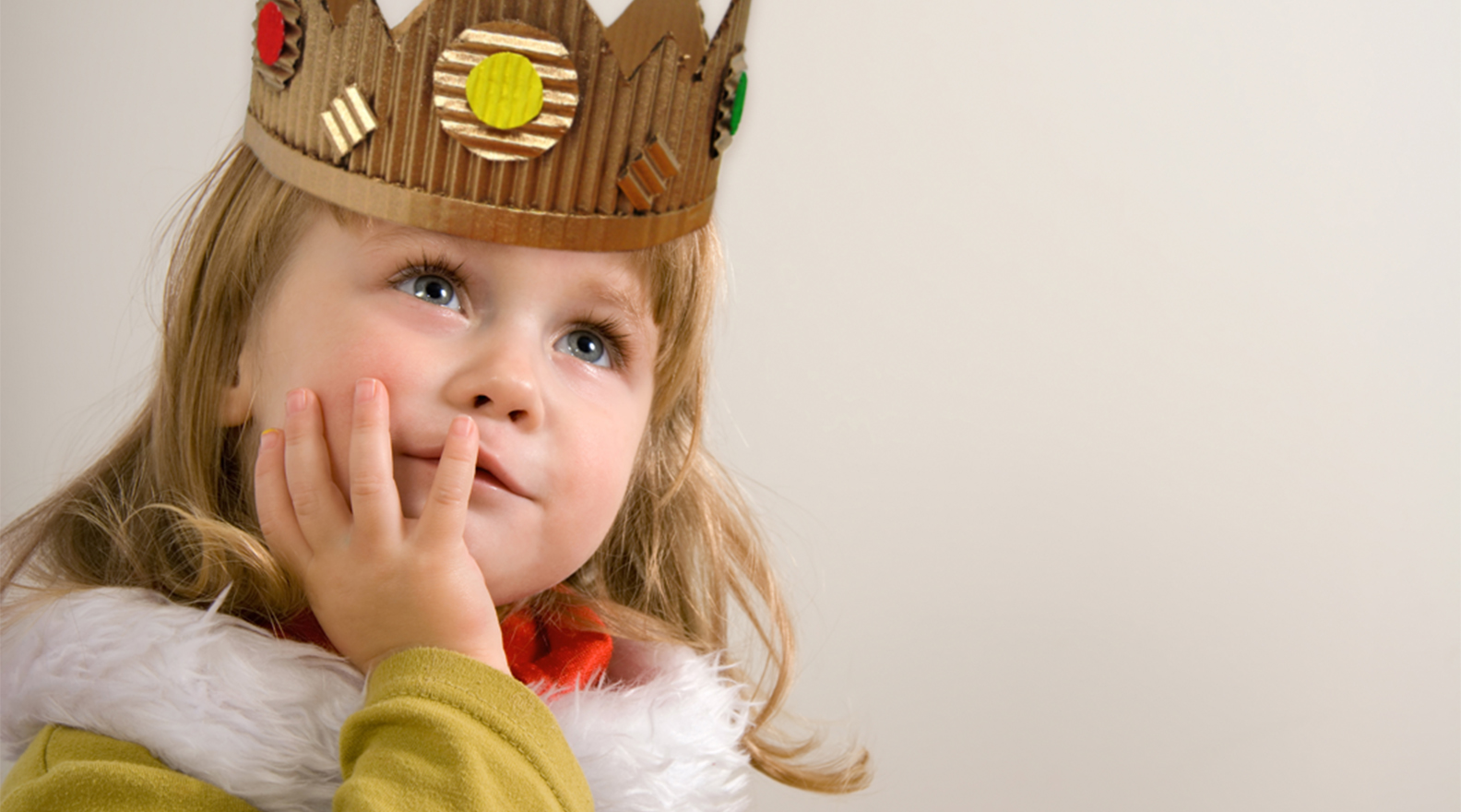 La classe de Fabienne: Comment faire une couronne de roi ?