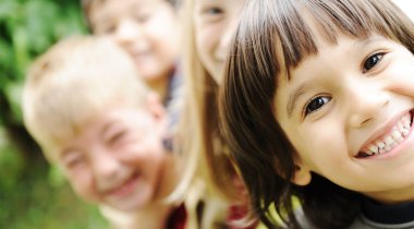 Avec les autres enfants - enfants ecole maternelle enfants ecole maternelle
