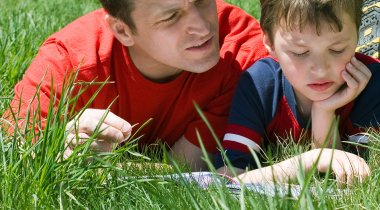 Parler de livre avec son enfant - papa enfant livre papa enfant livre