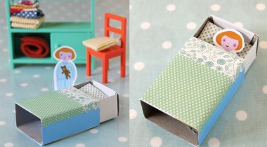 Poupée dans une boite d'allumettes - petite poupée boite d'allumettes petite poupée boite d'allumettes